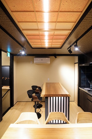 リビング エリア