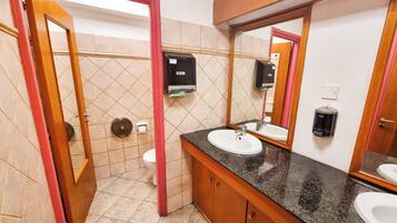 Shared Dormitory | Bathroom