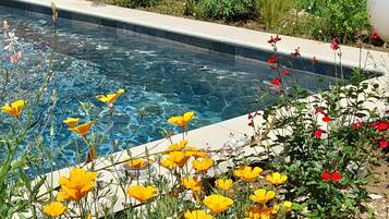 Piscine extérieure