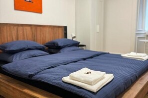 1 chambre, fer et planche à repasser, Wi-Fi, draps fournis