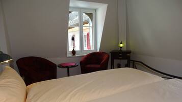 Shared Dormitory, 1 Bedroom, Smoking, Terrace | 1 bedroom