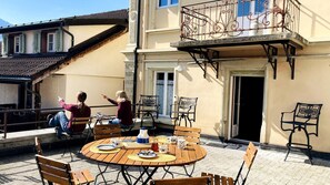 Shared Dormitory, 1 Bedroom, Smoking, Balcony | Exterior