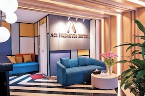 Reception hall - A25 Premium Hotel - 130 Ba Trieu (Hanoi)