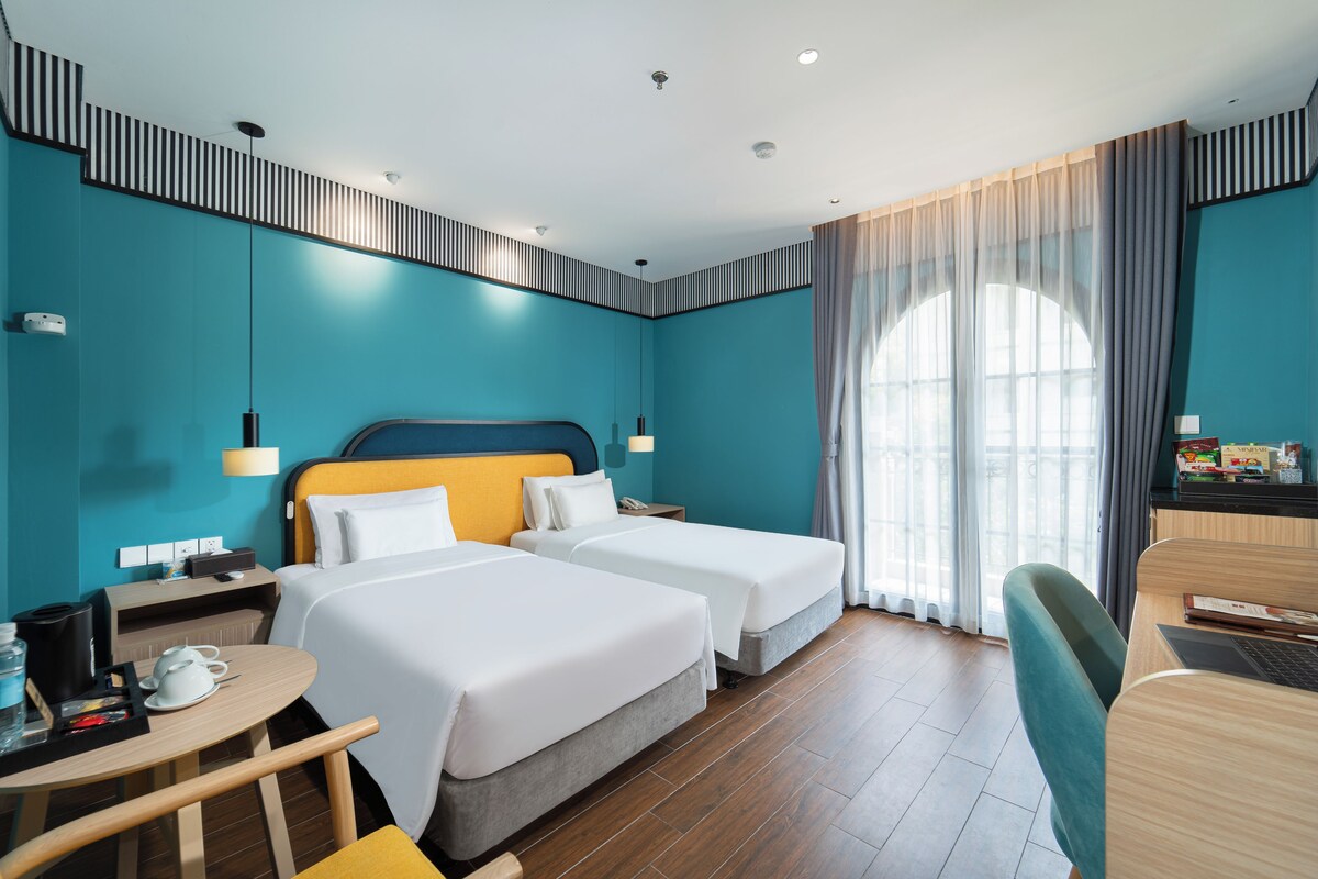 Premium Deluxe Double or Twin bed