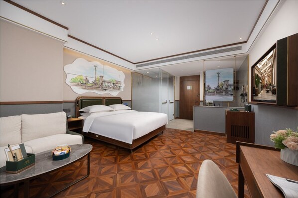 Premier Double Room | Bar mini percuma, dihias secara berasingan, meja