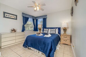 2 bedrooms, desk, iron/ironing board, travel crib