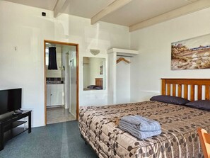 Free WiFi - 45 On Avenal Motel (Invercargill)