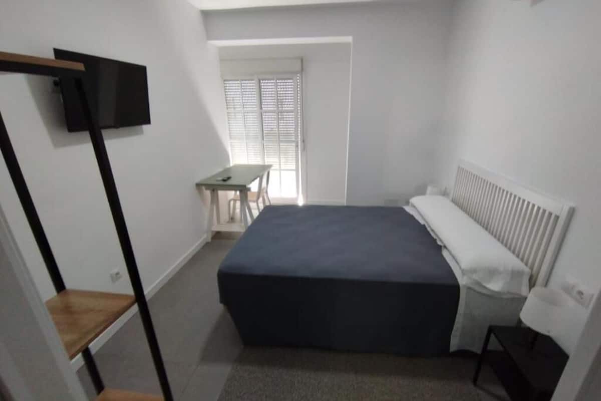 Fer et planche à repasser, lits bébé (gratuits), Wi-Fi gratuit