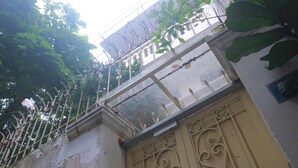 숙박 시설 정면