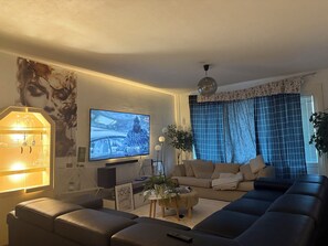 Apartamento, 1 habitación, balcón | Sala de estar