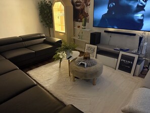 Apartamento, 1 habitación, balcón | Sala de estar