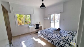 2 間睡房、書桌、熨斗/熨衫板、Wi-Fi