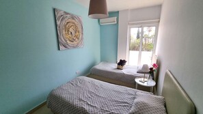 2 bedrooms, iron/ironing board, WiFi, bed sheets