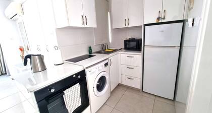 Stylish Studio: 2 Minutes from Kastella Beach