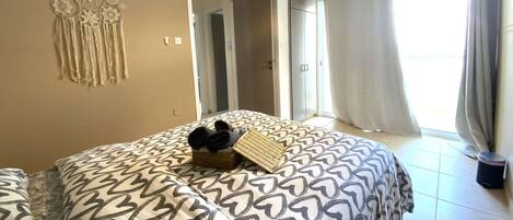 2 makuuhuonetta, silitysrauta/-lauta, Wi-Fi, vuodevaatteet