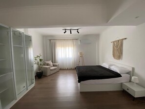 2 Schlafzimmer, Bügeleisen/Bügelbrett, WLAN, Bettwäsche