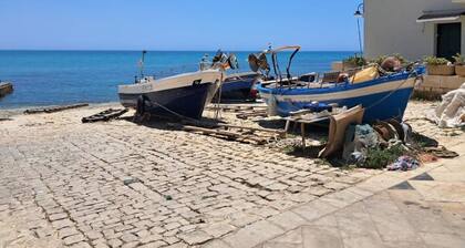 House ZUVANNI just 1.5 km from the well-known City of Scicli (RG) and 6 km from the sea