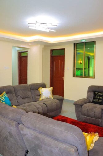 Lux Suites Taris Apartments Rongo