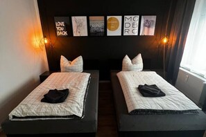 3 bedrooms, WiFi, bed sheets