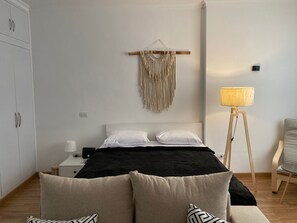 1 bedroom, iron/ironing board, WiFi, bed sheets