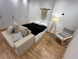 1 室のベッドルーム、アイロン / アイロン台、WiFi、ベッドシーツ