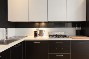 Fridge, microwave, oven, stovetop