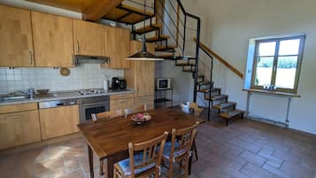 Fridge, microwave, dishwasher
