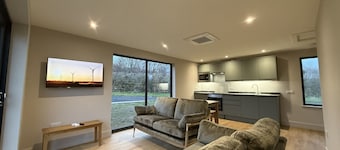 A peaceful retreat just moments from Edinburgh