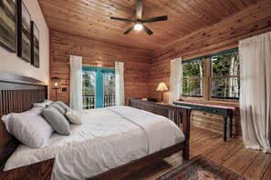 6 عدّة غرف نوم ومكتب ومكواة/لوح كي وسرير سفر