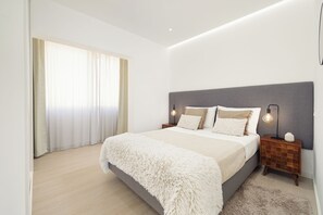 2 slaapkamers, een strijkplank/strijkijzer, reisbedje, gratis wifi