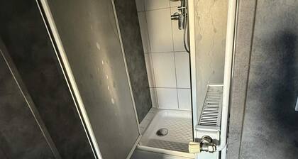 APPARTEMENT 1ER ETAGE FACE AU PARC