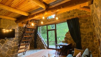 Deluxe Bungalow, Mountain View | Free WiFi
