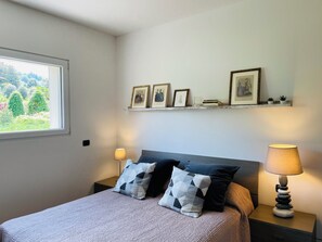 2 chambres, fer et planche à repasser, Wi-Fi, literie fournie