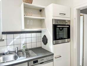 Mikrobølgeovn, ovn og oppvaskmaskin