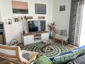 Fernseher, Kamin