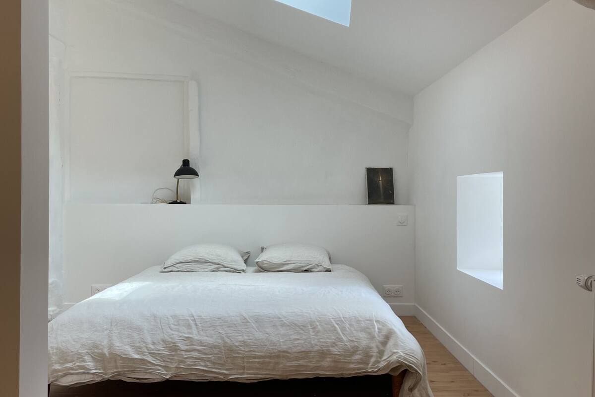 1 bedroom, blackout drapes, free WiFi