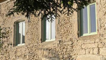 Cottage Deluks, ensuite, pemandangan halaman | Pemandangan dari properti