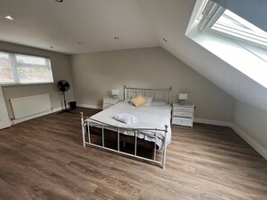 Apartment, 2 Bedrooms | 2 bedrooms