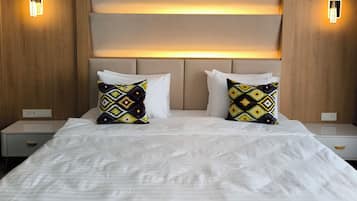 Suite de lujo, balcón, vistas al parque | Vistas desde la habitación