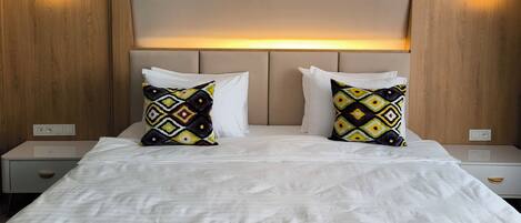 Luxury Suite, Balcony, Park View | View from room