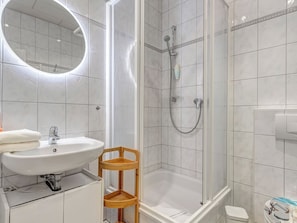 Hair dryer, towels