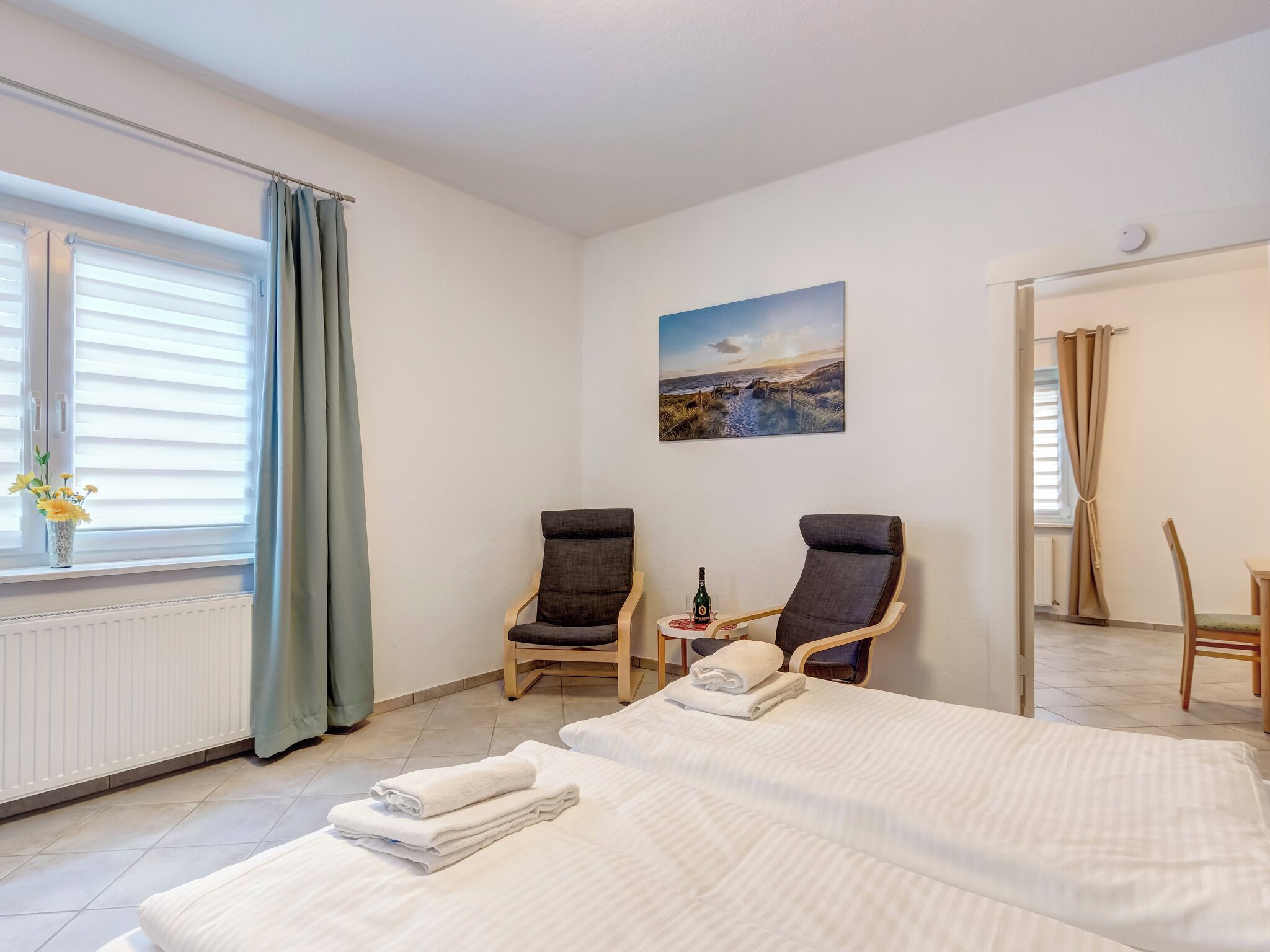 Free WiFi, bed sheets