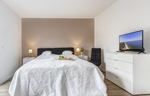 3 chambres, Wi-Fi gratuit, draps fournis