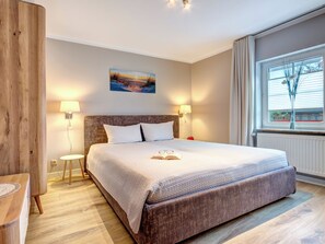 1 bedroom, free WiFi, bed sheets - Ferienhaus Beier, Apartment 1 in Heringsdorf - Idyllic time out for two (Heringsdorf)