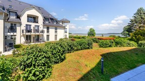Exterior - Residenz am Balmer See, apartment 13 in Balm - fantastic lake view & pure relaxation (Balm)