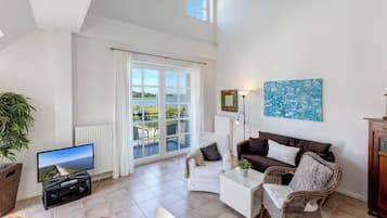 Télévision, médiathÚque, chaßne hi-fi