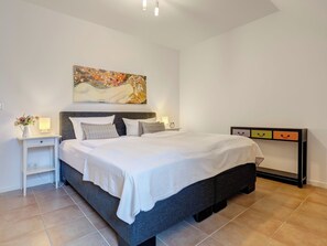 1 bedroom, free WiFi, bed sheets - Residenz am Balmer See, apartment 25 with sauna and lake view for 2 guests (Balm)