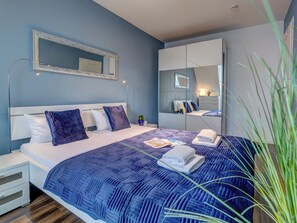 1 bedroom, free WiFi, bed sheets - Residenz am Balmer See, apartment 71 with sauna, wellness & directly on the lake (Balm)