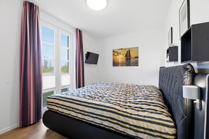 1 bedroom, free WiFi, bed sheets - Residence on Lake Balmer Whg. 39 with sauna & lake view (Balm)