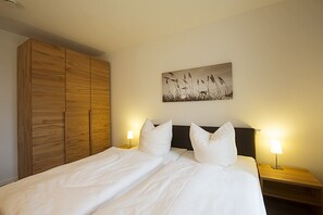 1 bedroom, free WiFi, bed sheets - Residence am Balmer See Whg. 49 with sauna, lake view & close to the beach (Balm)